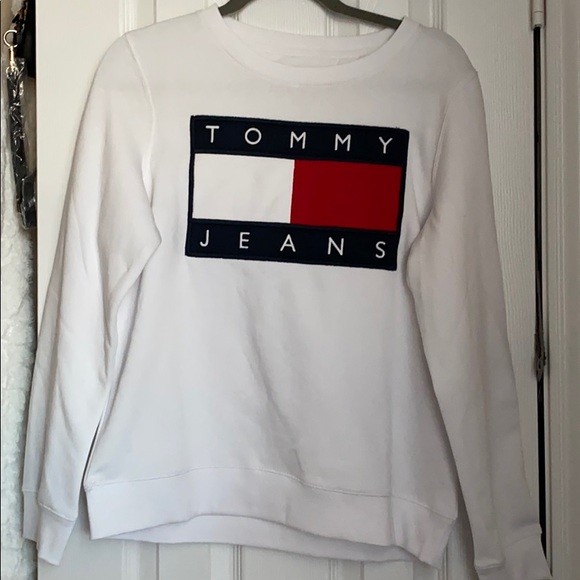 TH Tommy Hilfiger embroidered flag white sweatshir - Picture 1 of 8